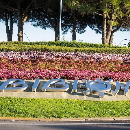 Bright And Functional Flat With Seaview Balcony Lejlighed Bibione